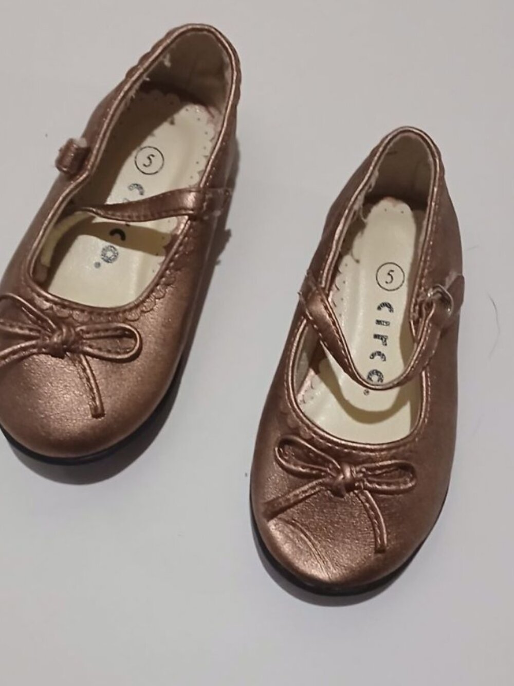 Circo Girls 5 Metalic Pink Shoes